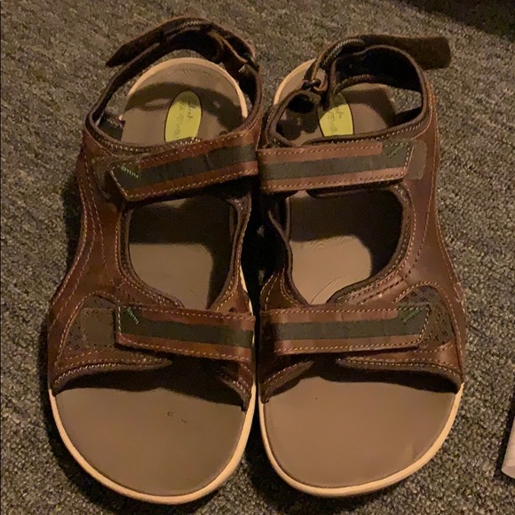 clark wavewalk sandals